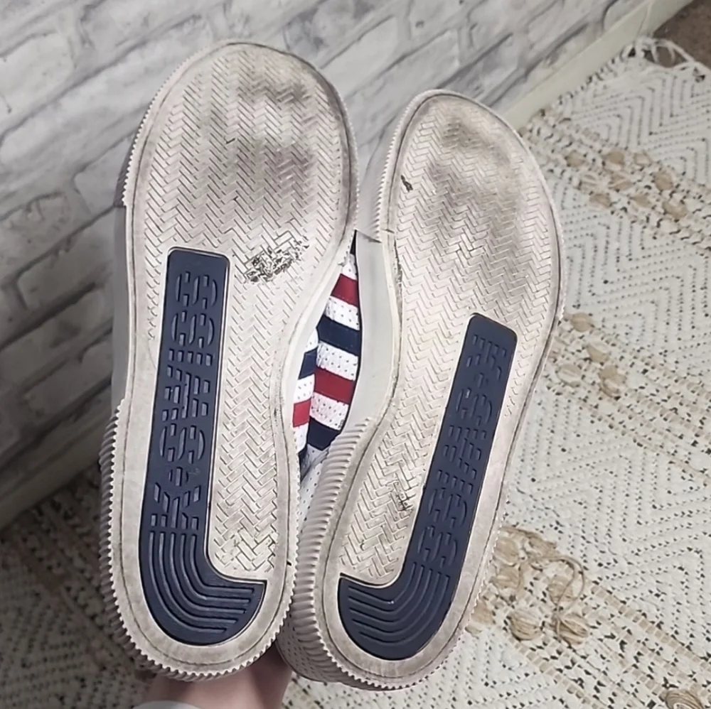 K Swiss Classic Red Blue Stripe White Sneakers Tennis Shoes - Picture 3 of 13